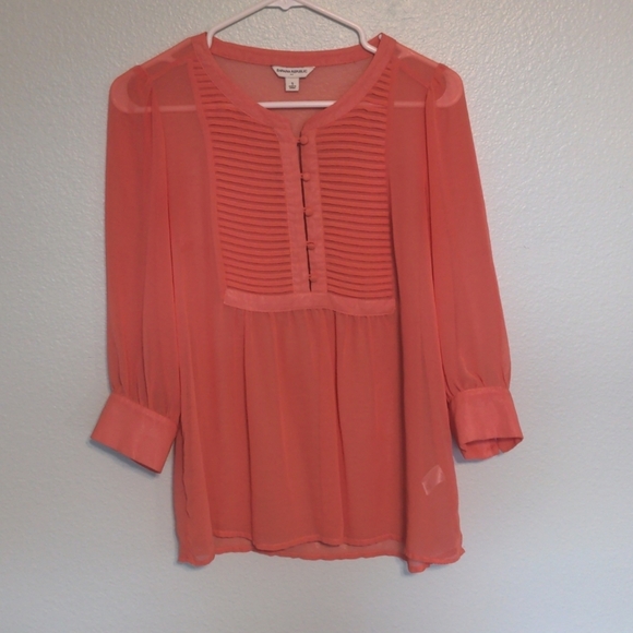 Banana Republic Tops - Banana Republic size S, like new top! B1G1 Tops!